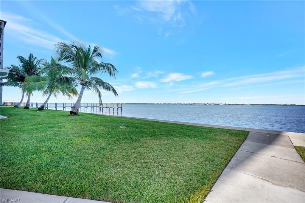 1900 Clifford St, Unit 704, Fort Myers, FL 33901 Photo