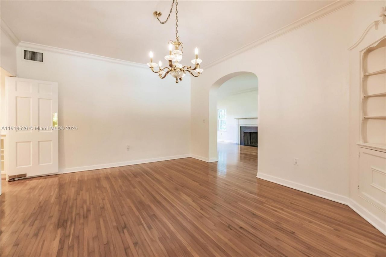 1234 NE 96th St, Miami Shores, FL 33138 Photo