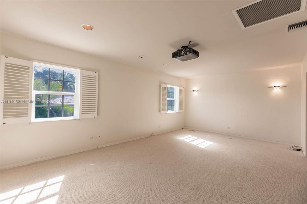 1234 NE 96th St, Miami Shores, FL 33138 Photo