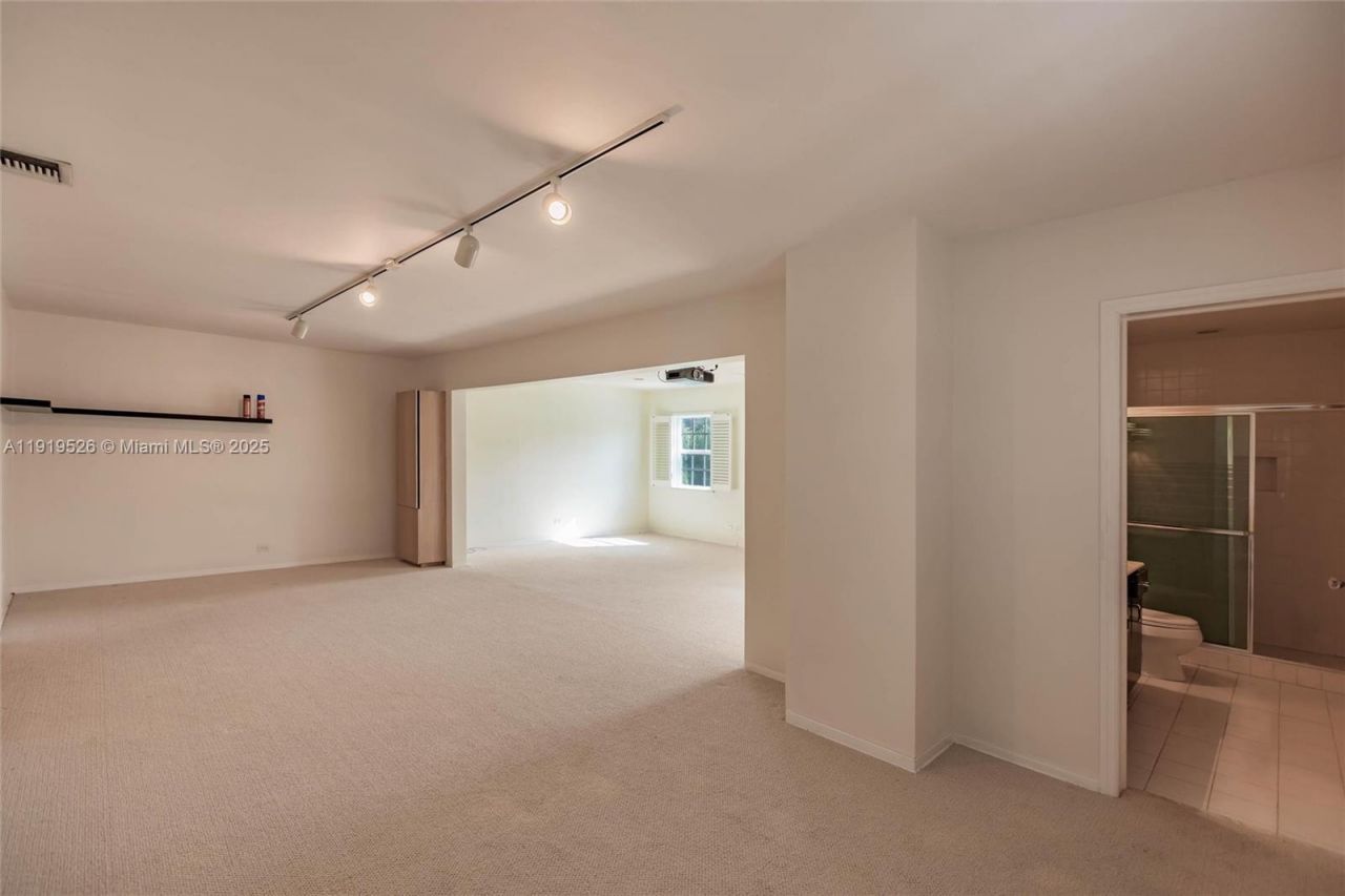 1234 NE 96th St, Miami Shores, FL 33138 Photo