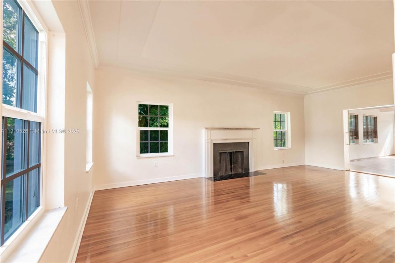 1234 NE 96th St, Miami Shores, FL 33138 Photo