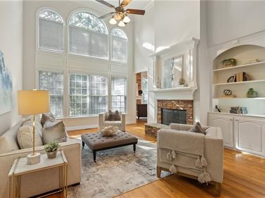 6427 Blue Water Drive, Buford, GA 30518