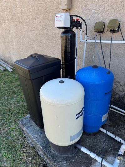 3741 NE 13th Ave, Cape Coral, FL 33909 Photo