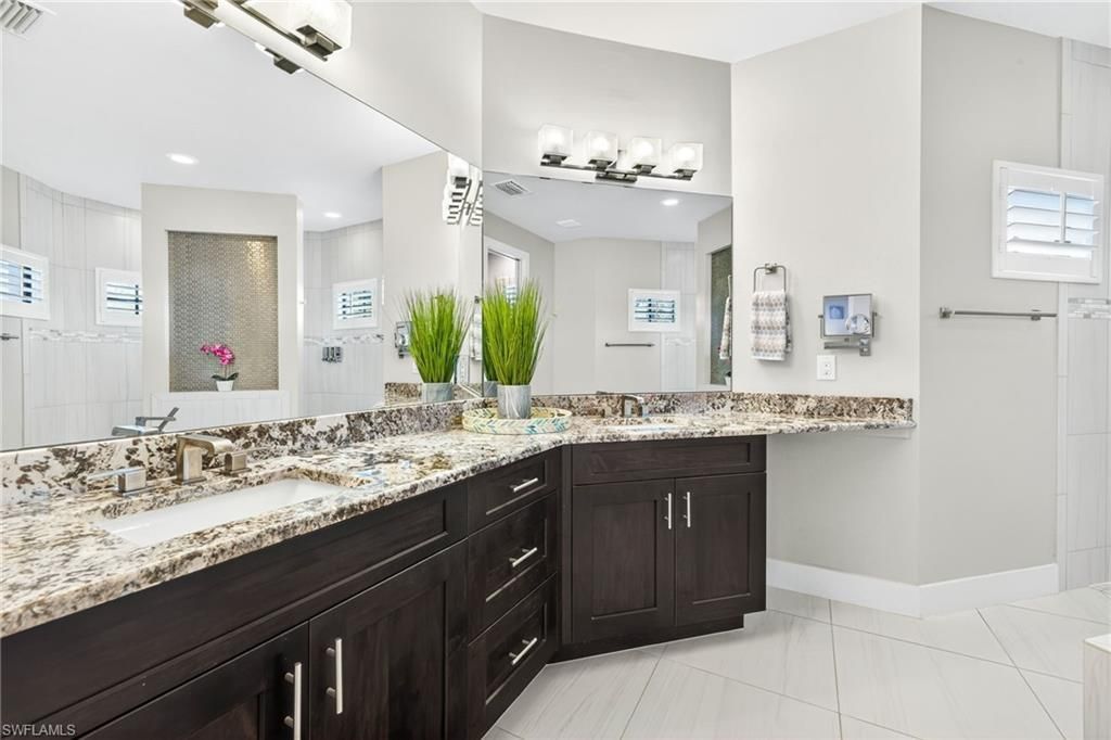 1219 NW 20th Pl, Cape Coral, FL 33993 Photo