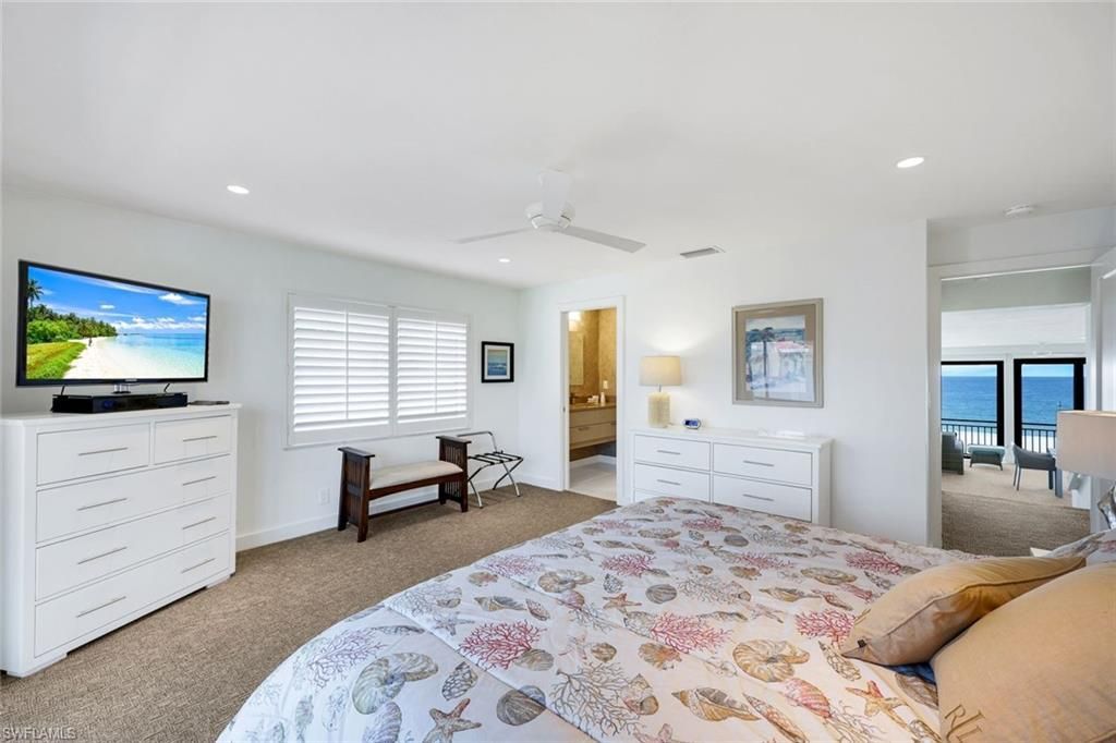 2211 Gulf Shore Blvd N, Unit C4, Naples, FL 34102 Photo