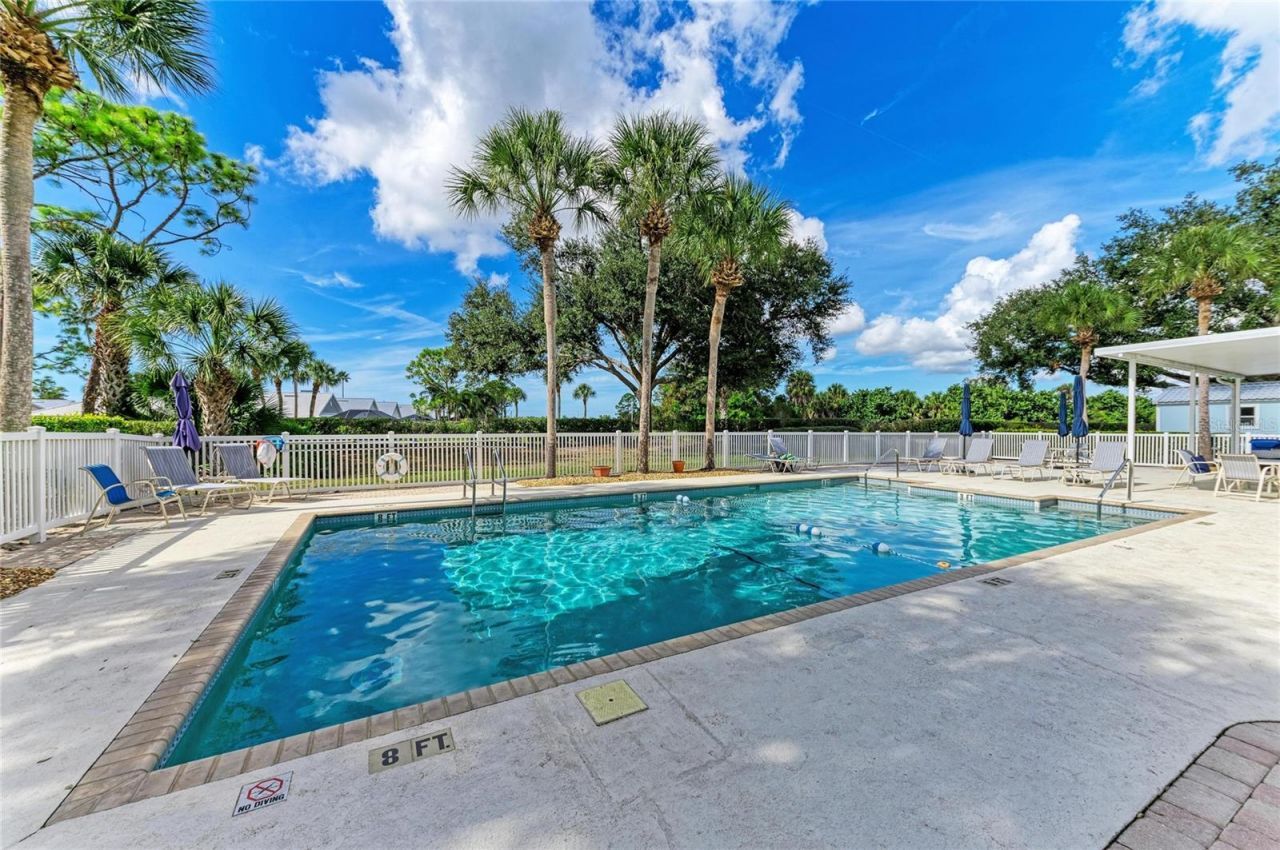 729 Brightside Crescent Drive, Unit 33, Venice, FL 34293 Photo