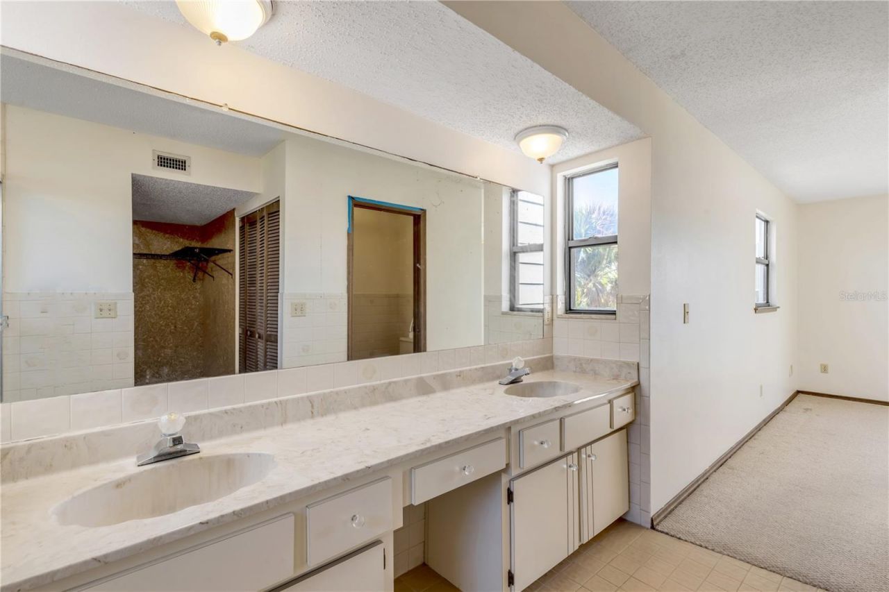 824 Eel Avenue, New Smyrna Beach, FL 32169 Photo