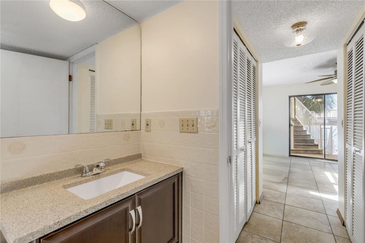 824 Eel Avenue, New Smyrna Beach, FL 32169 Photo