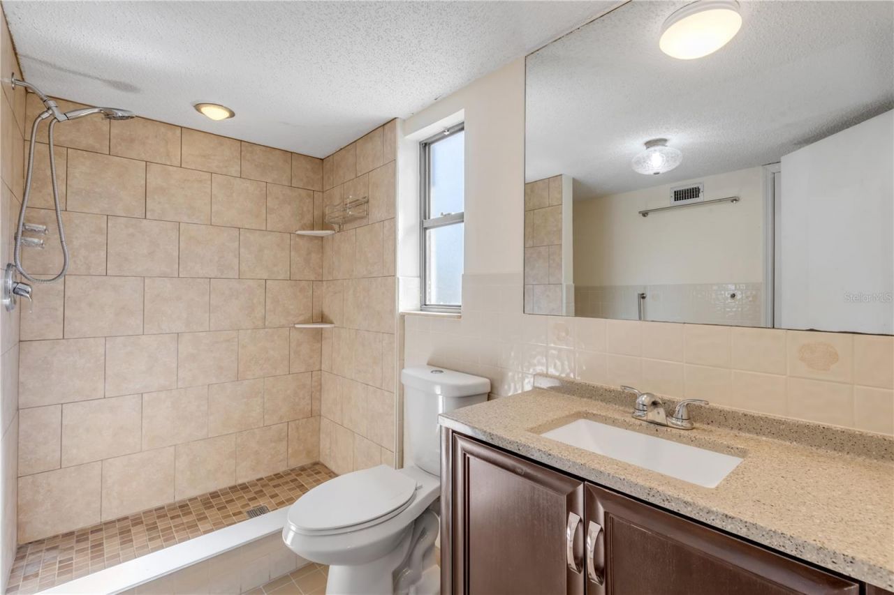 824 Eel Avenue, New Smyrna Beach, FL 32169 Photo
