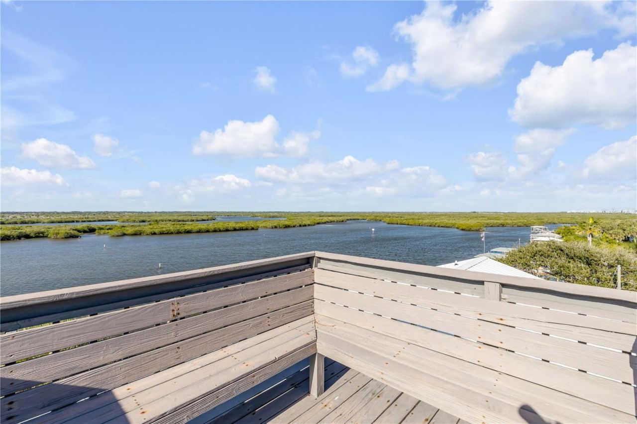 824 Eel Avenue, New Smyrna Beach, FL 32169 Photo