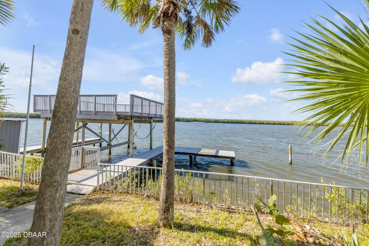 824 Eel Avenue, New Smyrna Beach, FL 32169 Photo
