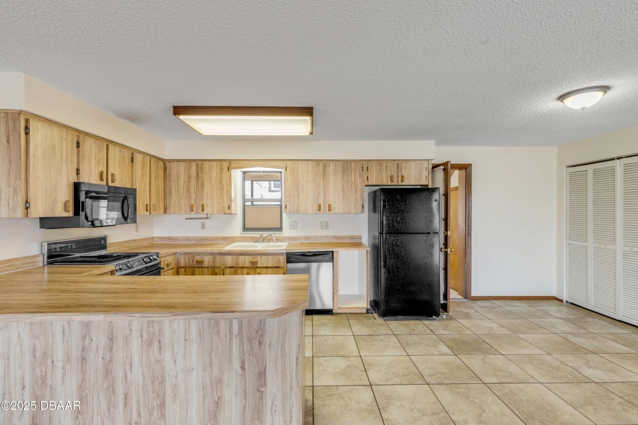 824 Eel Avenue, New Smyrna Beach, FL 32169 Photo