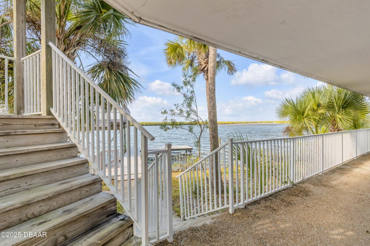 824 Eel Avenue, New Smyrna Beach, FL 32169 Photo
