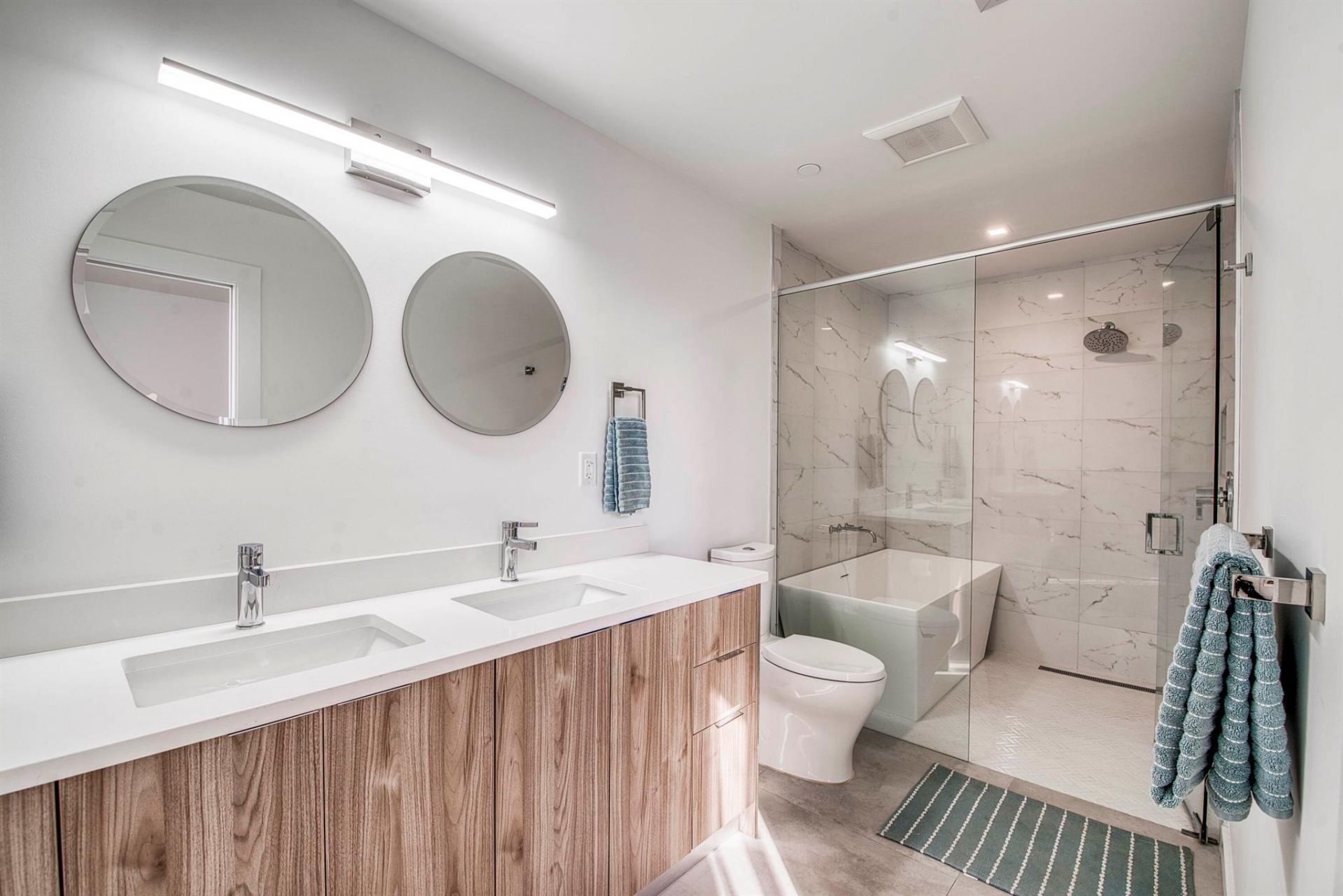 117 Lake Avenue, Unit 204, Lake Worth Beach, FL 33460 Photo