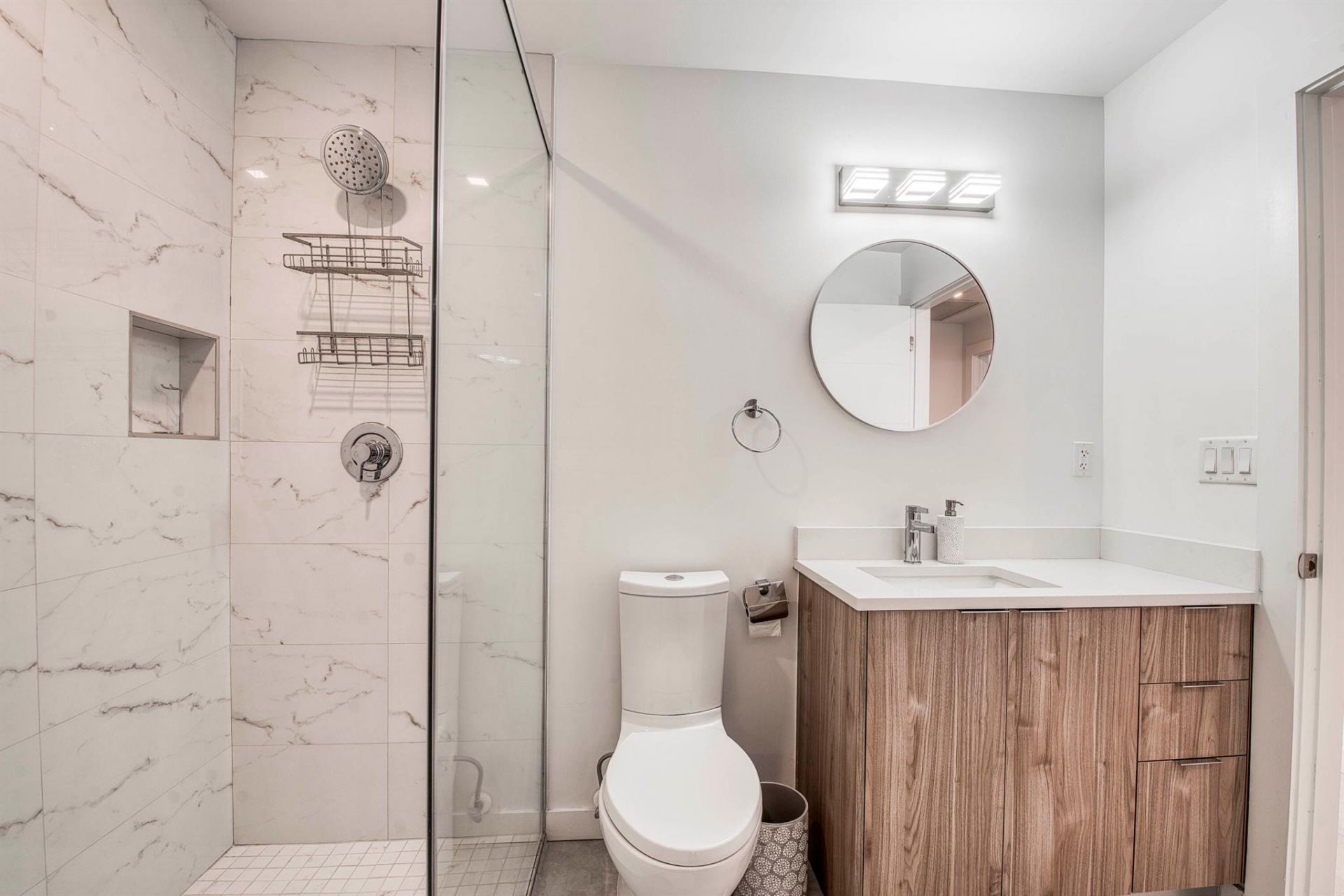 117 Lake Avenue, Unit 204, Lake Worth Beach, FL 33460 Photo