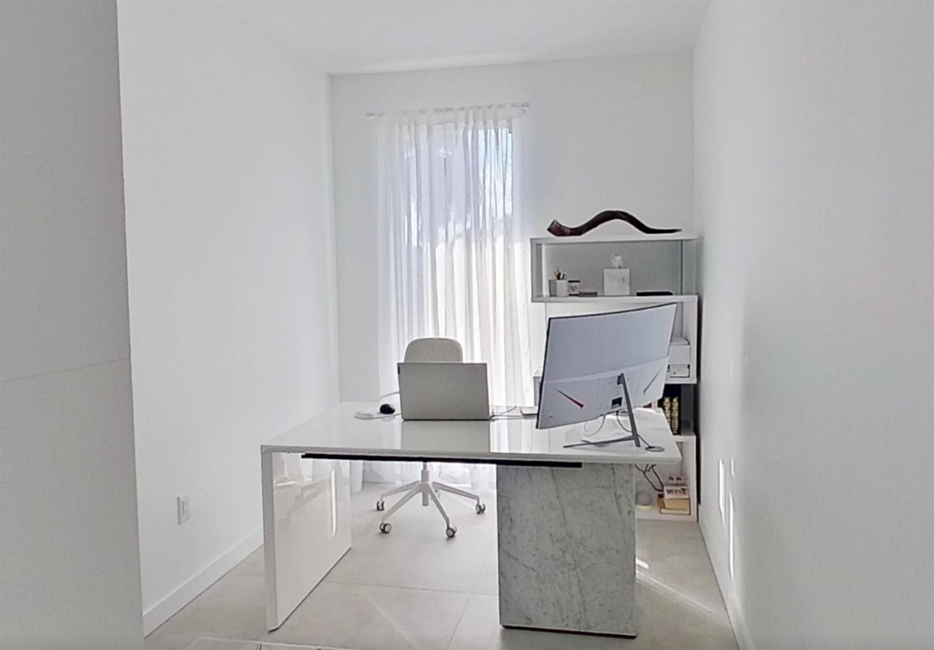 117 Lake Avenue, Unit 204, Lake Worth Beach, FL 33460 Photo