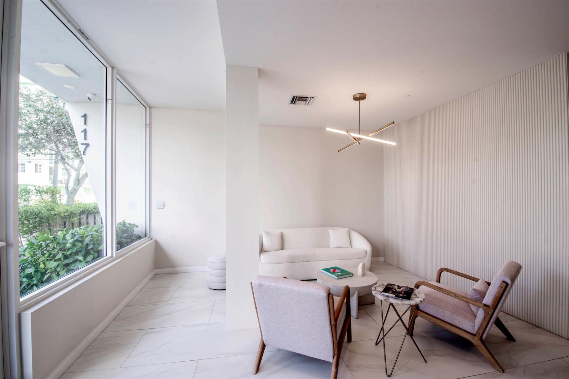 117 Lake Avenue, Unit 204, Lake Worth Beach, FL 33460 Photo