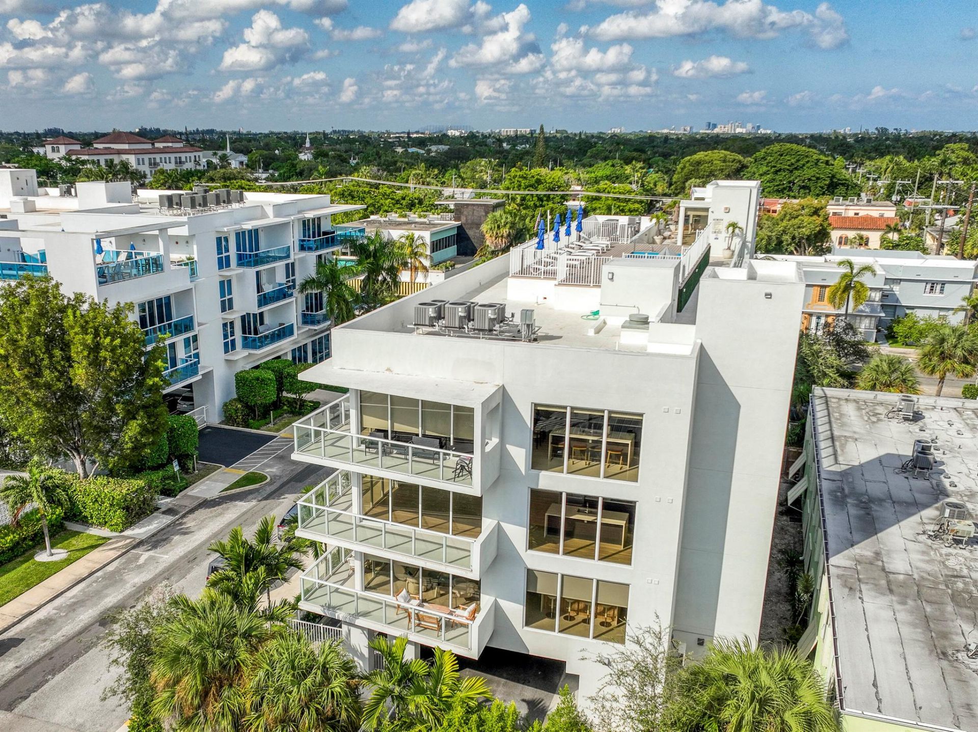 117 Lake Avenue, Unit 204, Lake Worth Beach, FL 33460 Photo