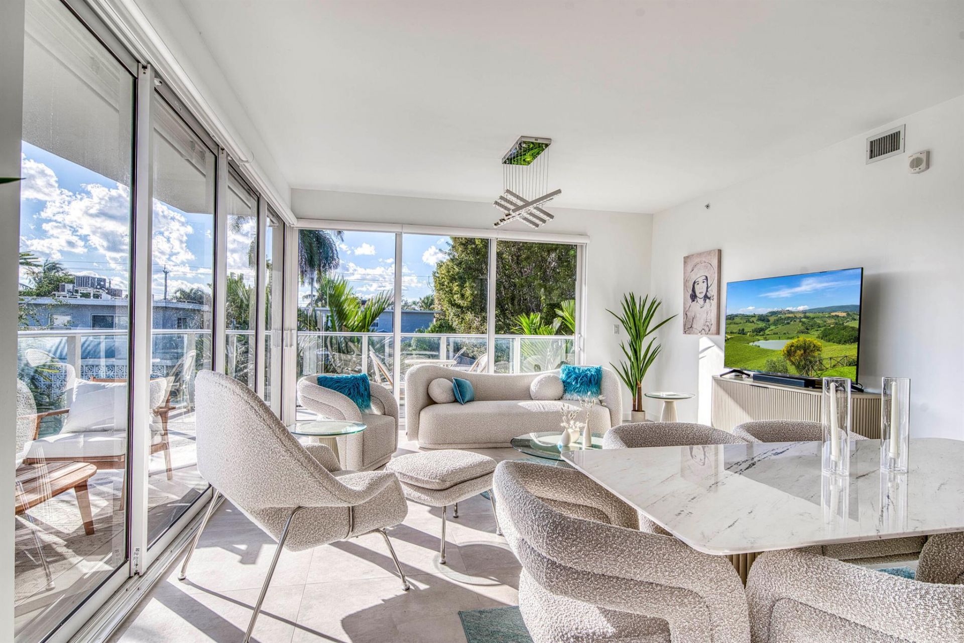 117 Lake Avenue, Unit 204, Lake Worth Beach, FL 33460 Photo