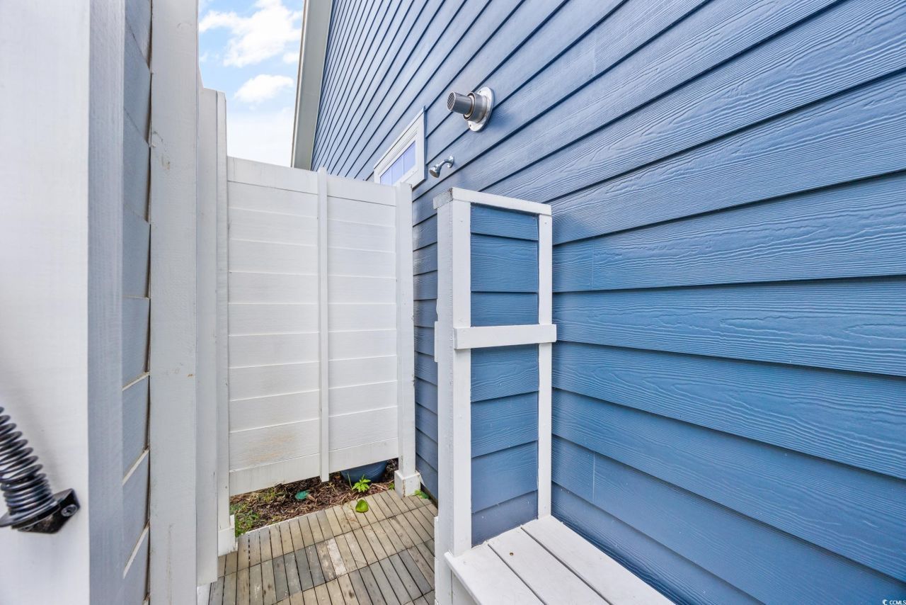 1008 Mary Read Dr. Photo 34