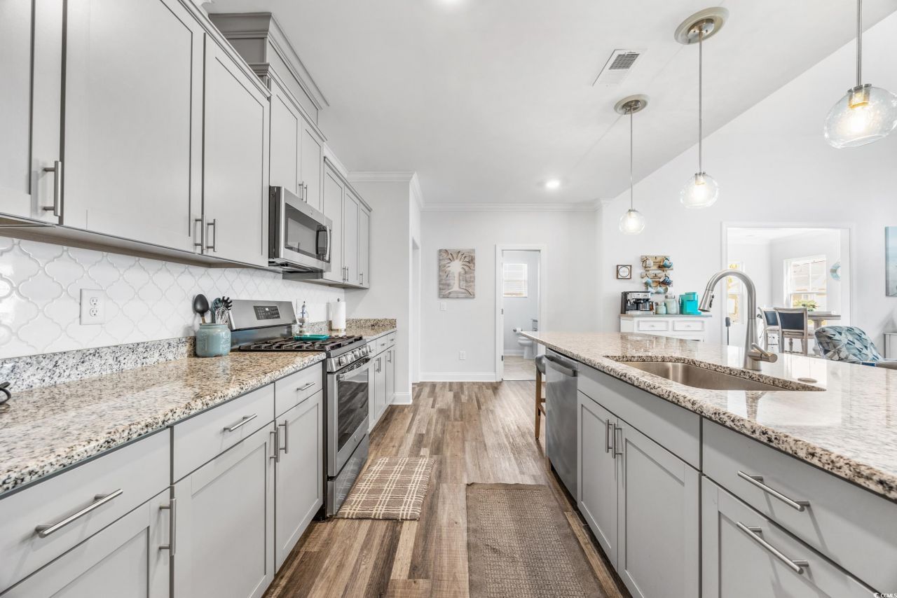 1008 Mary Read Dr. Photo 8