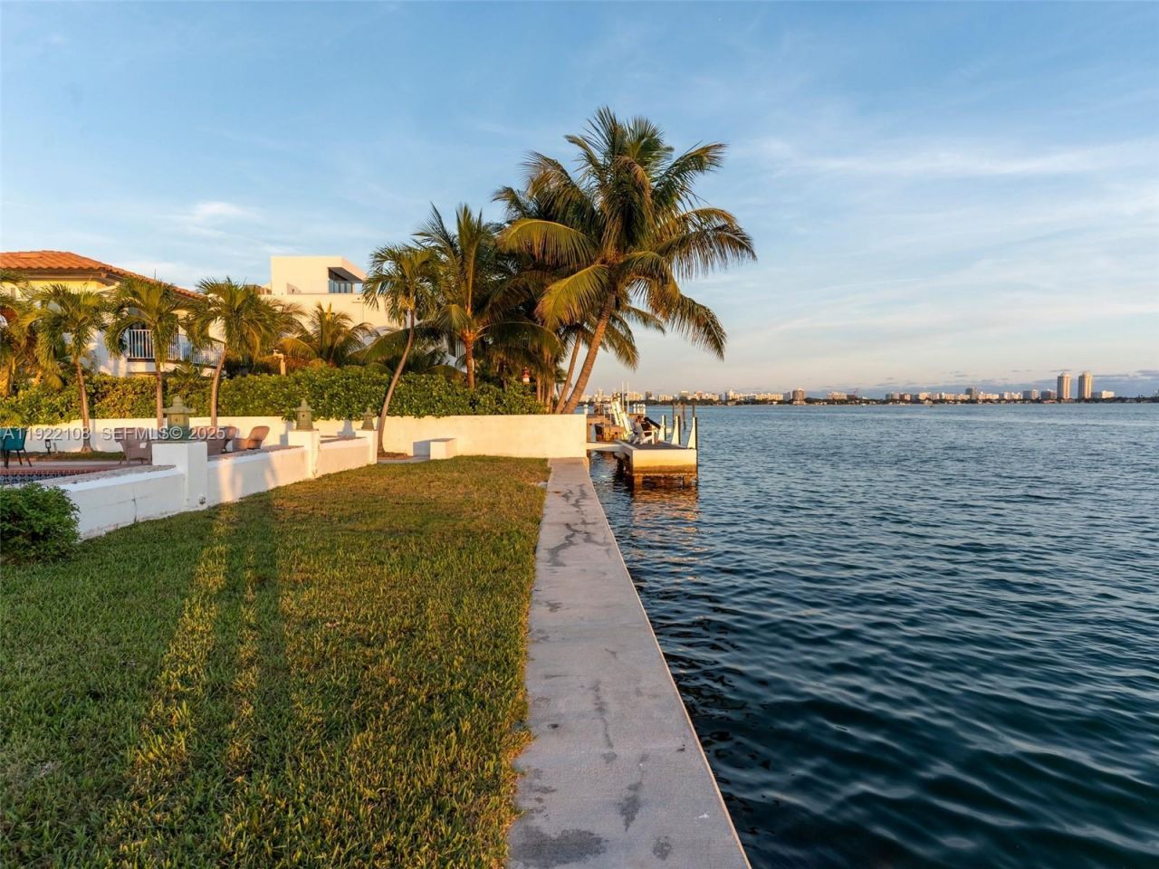 1680 S Treasure Dr, North Bay Village, FL 33141 Photo