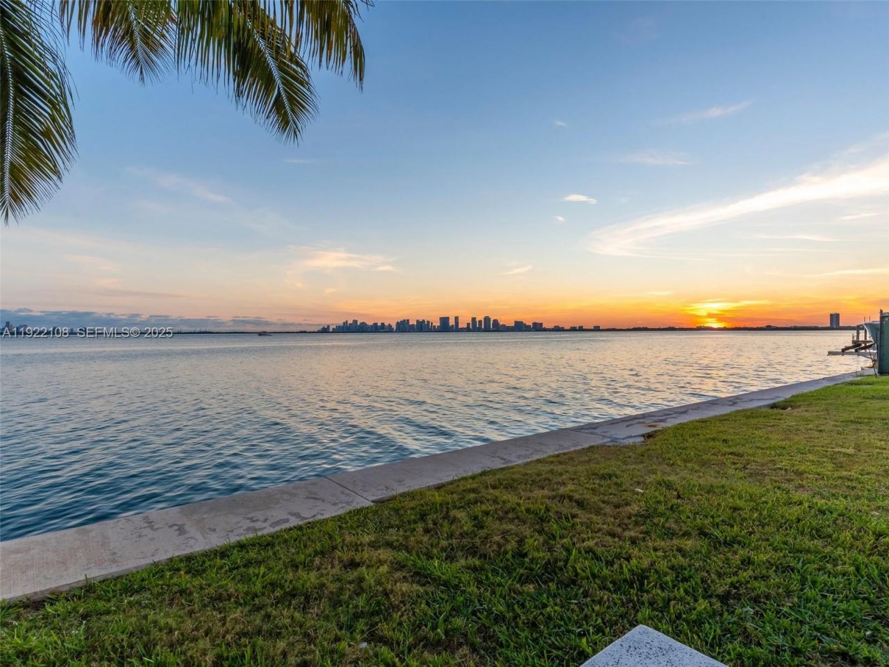 1680 S Treasure Dr, North Bay Village, FL 33141 Photo