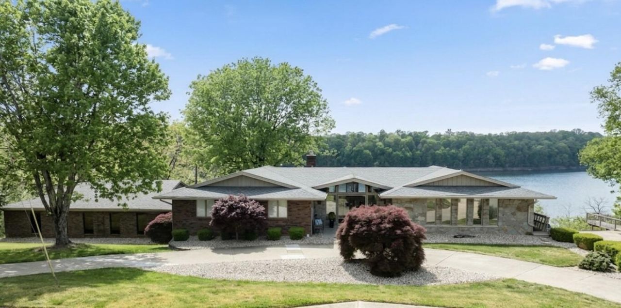 275 Lakeview Drive, Somerset, KY 42503