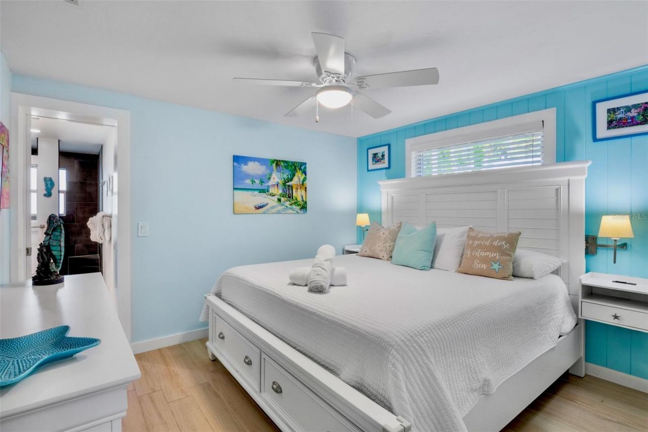 5803 Imperiore Avenue, Holmes Beach, FL 34217 Photo