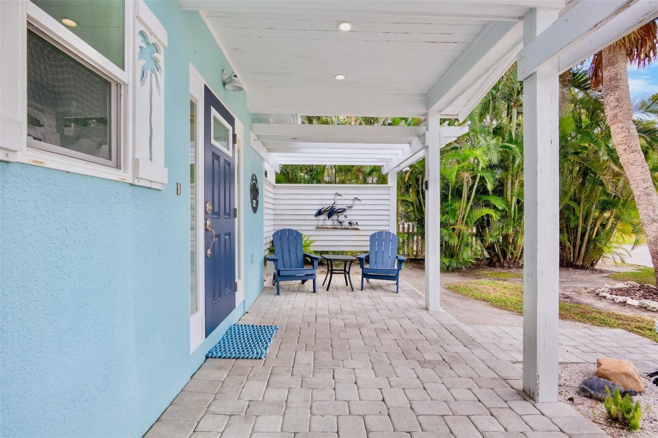 5803 Imperiore Avenue, Holmes Beach, FL 34217 Photo