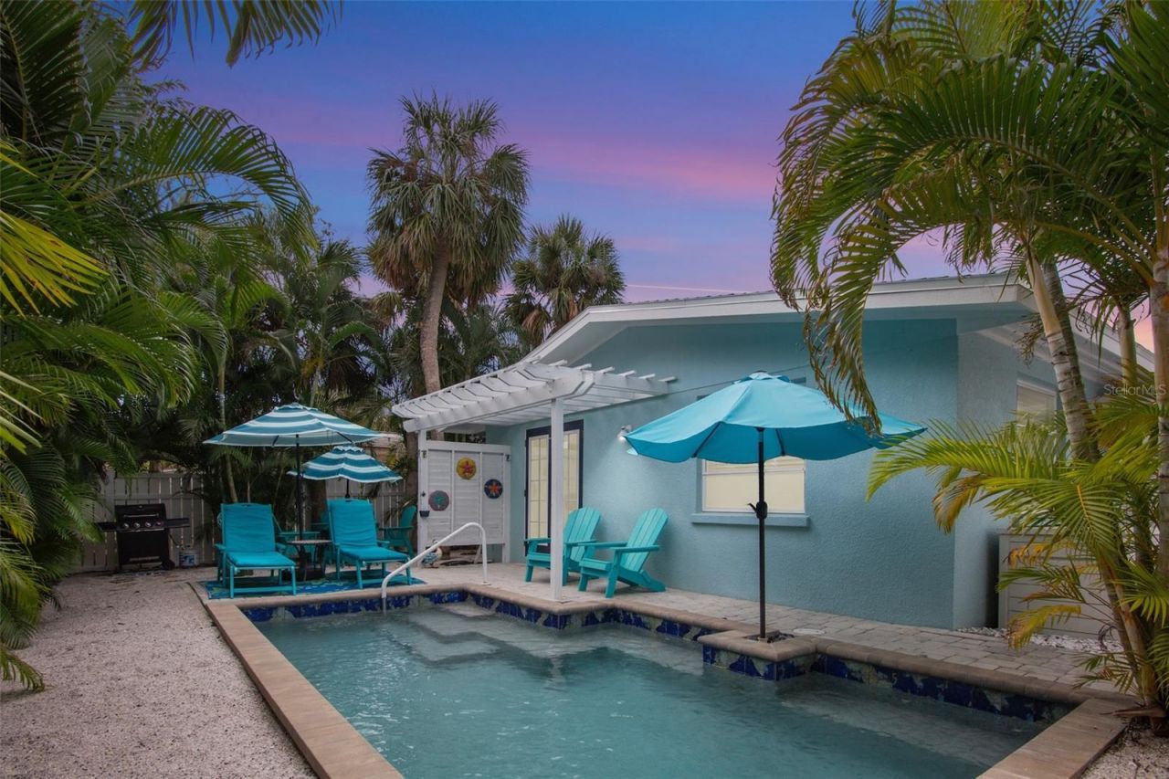 5803 Imperiore Avenue, Holmes Beach, FL 34217 Photo