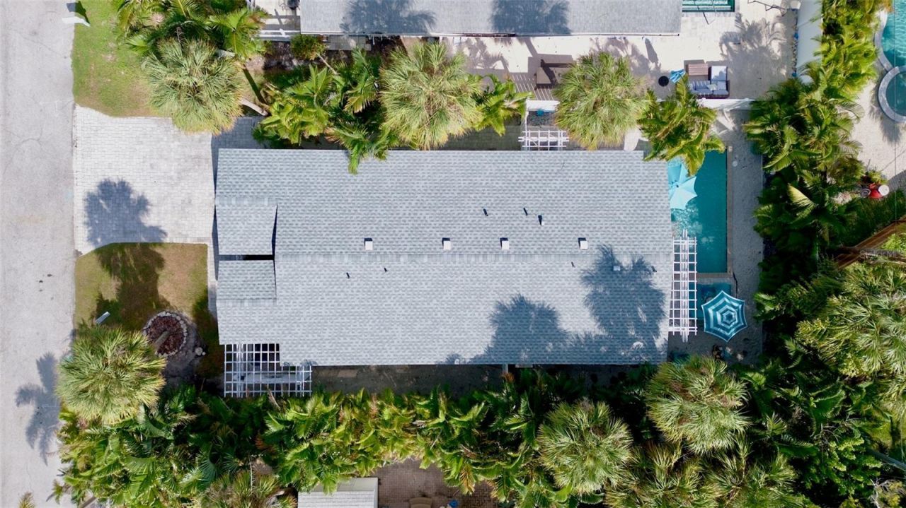 5803 Imperiore Avenue, Holmes Beach, FL 34217 Photo