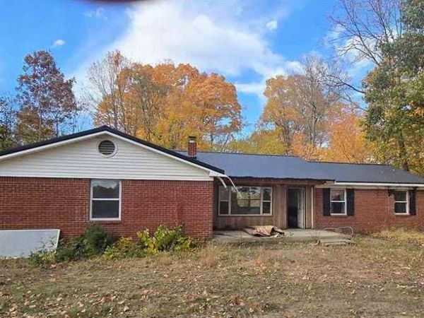 1938 W Lake Hideway Road, Kingman, IN 47942