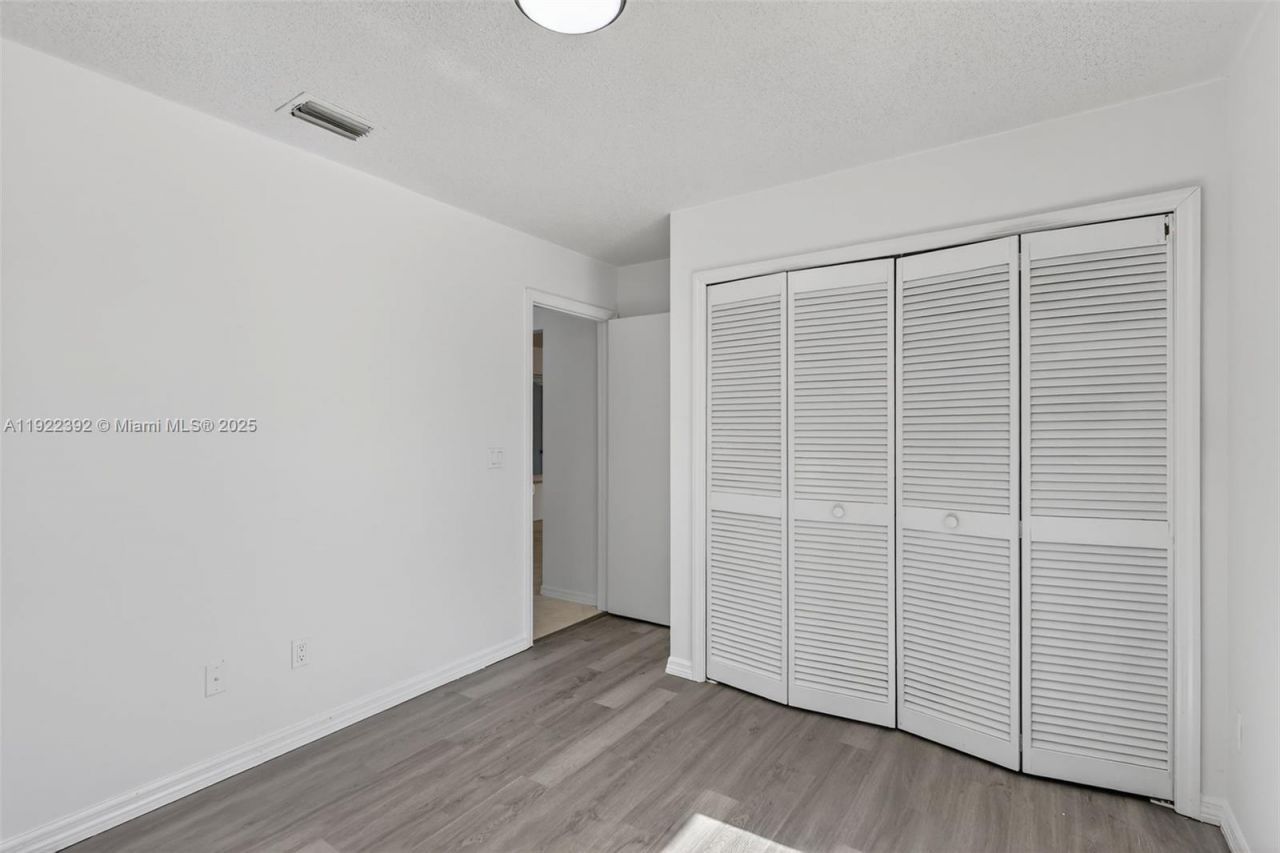 1833 SW Bellevue Ave, Port Saint Lucie, FL 34953 Photo