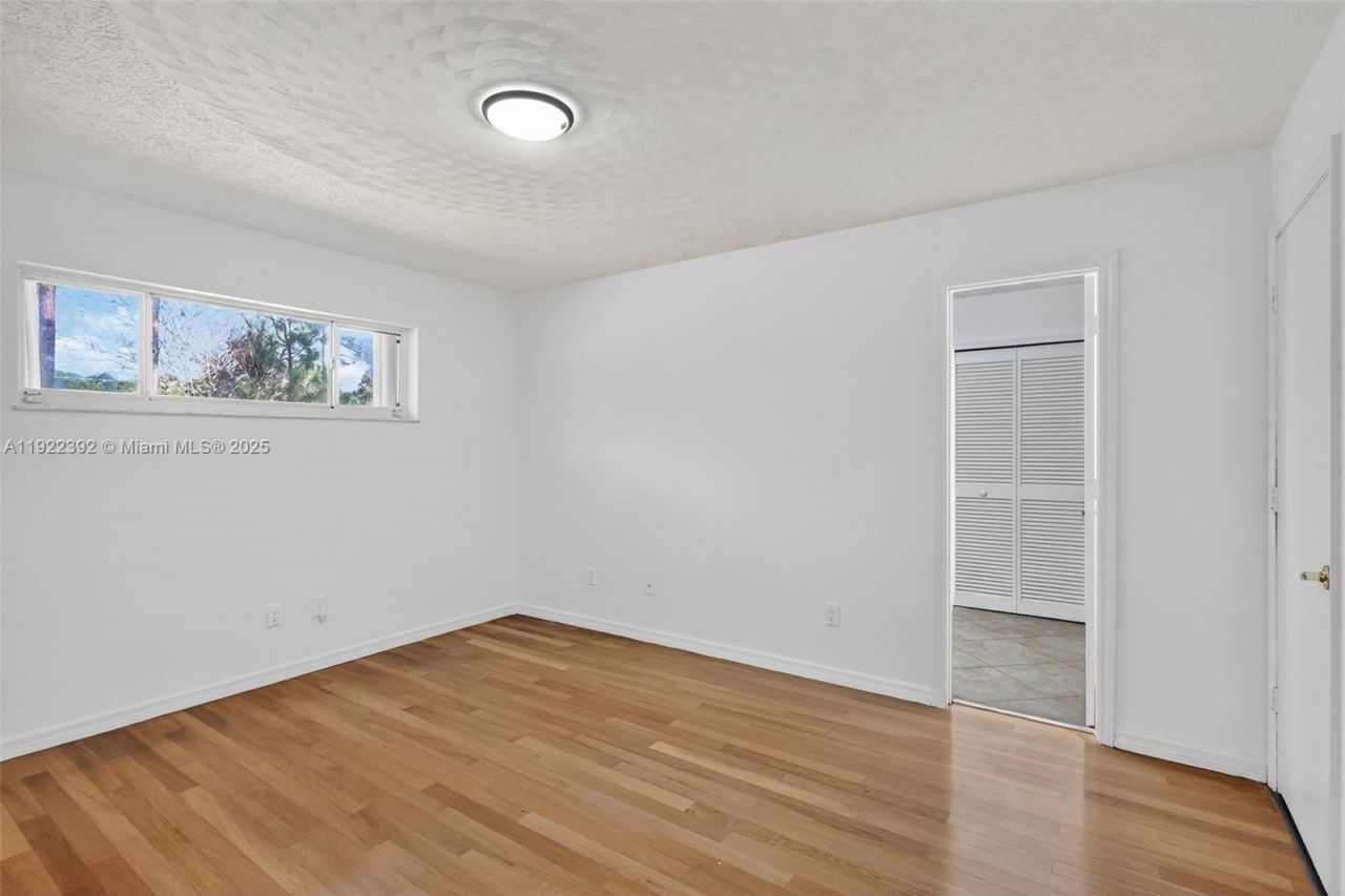 1833 SW Bellevue Ave, Port Saint Lucie, FL 34953 Photo