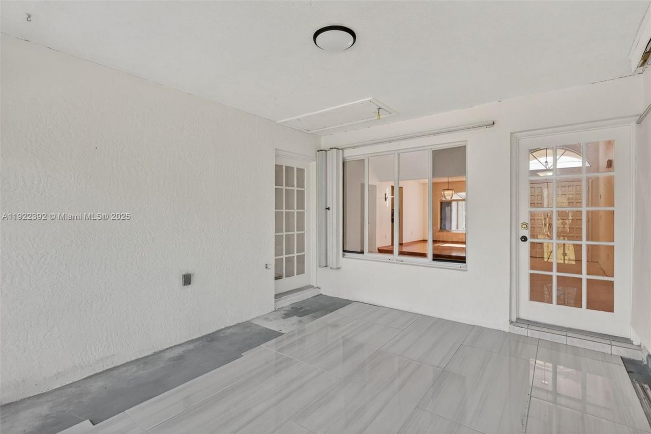 1833 SW Bellevue Ave, Port Saint Lucie, FL 34953 Photo