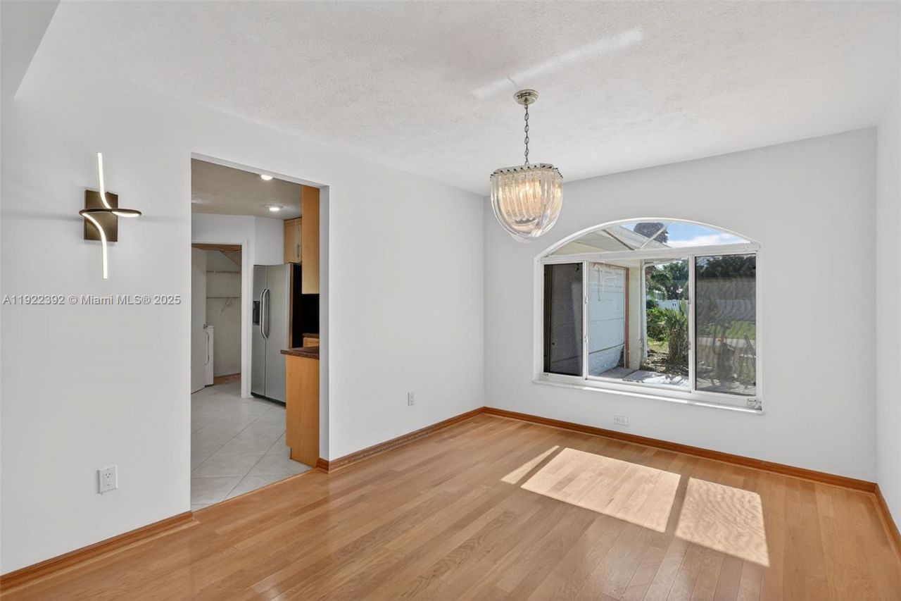 1833 SW Bellevue Ave, Port Saint Lucie, FL 34953 Photo