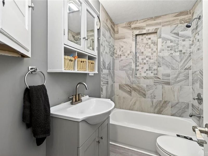 3241 Mirimar Street, Kettering, OH 45409 Photo 15