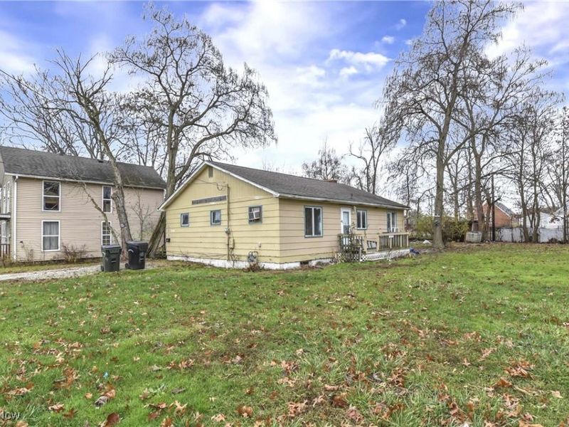 334 16th Street, Elyria, OH 44035 Photo 3