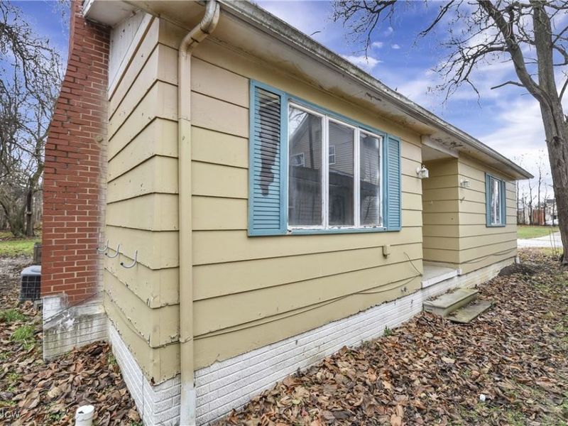 334 16th Street, Elyria, OH 44035 Photo 8