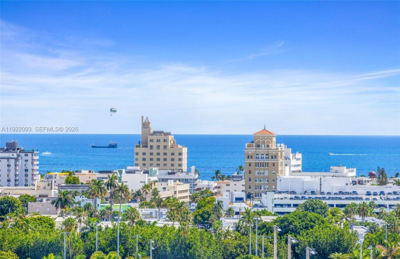 1200 West Ave, Unit PH-15, Miami Beach, FL 33139 Photo