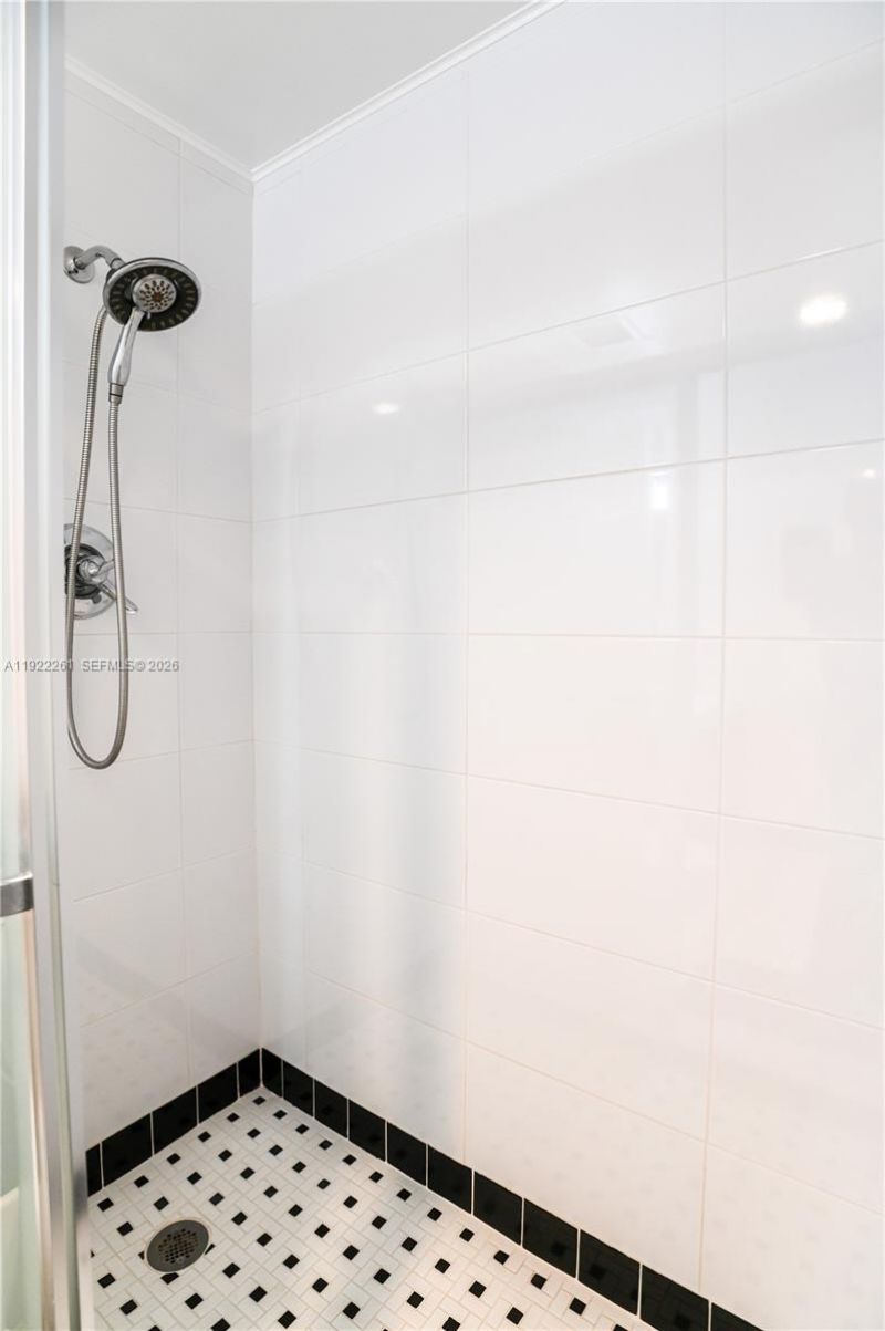 4330 Hillcrest Dr, Unit 804, Hollywood, FL 33021 Photo