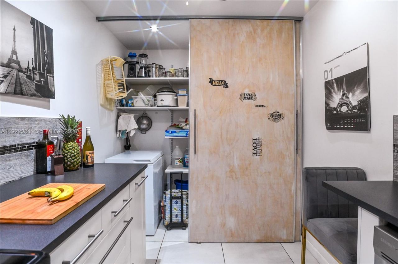 4330 Hillcrest Dr, Unit 804, Hollywood, FL 33021 Photo