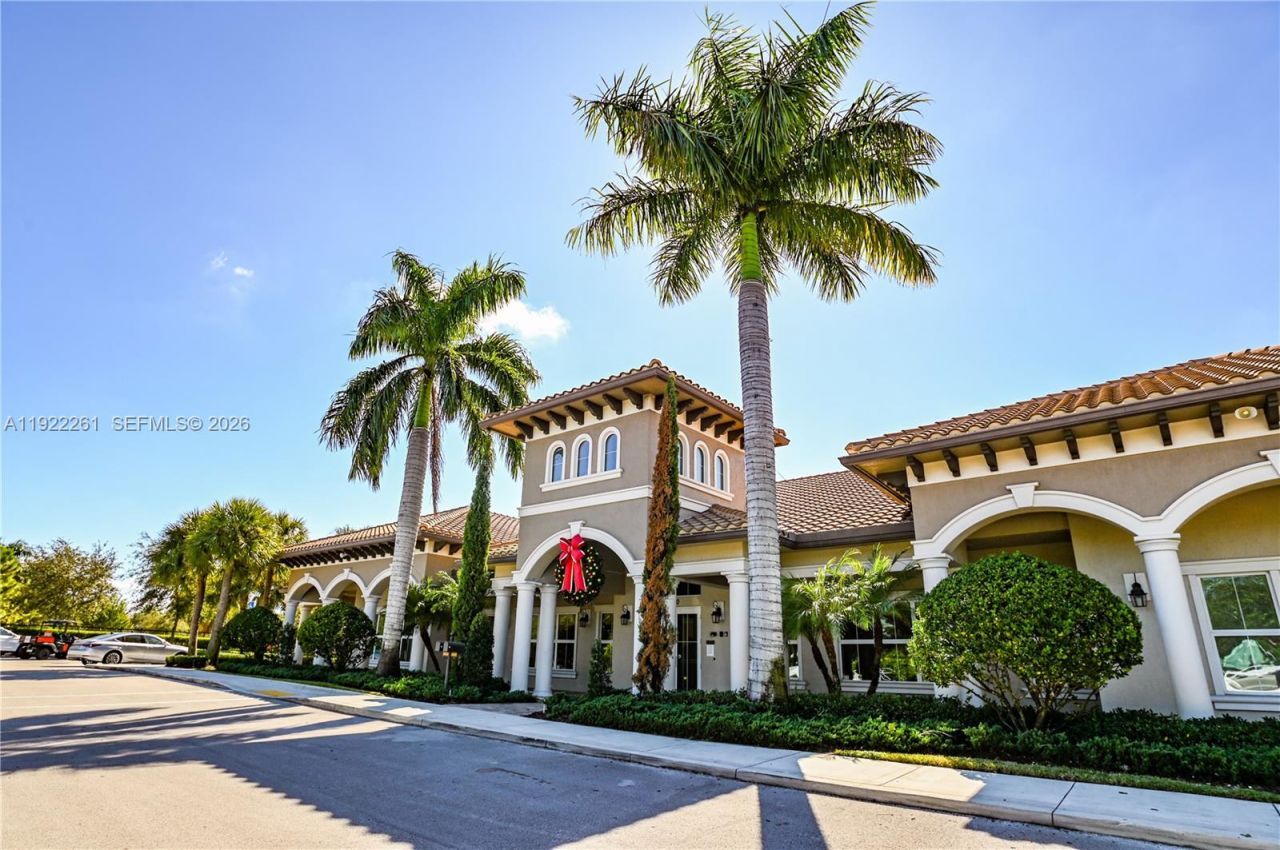 4330 Hillcrest Dr, Unit 804, Hollywood, FL 33021 Photo