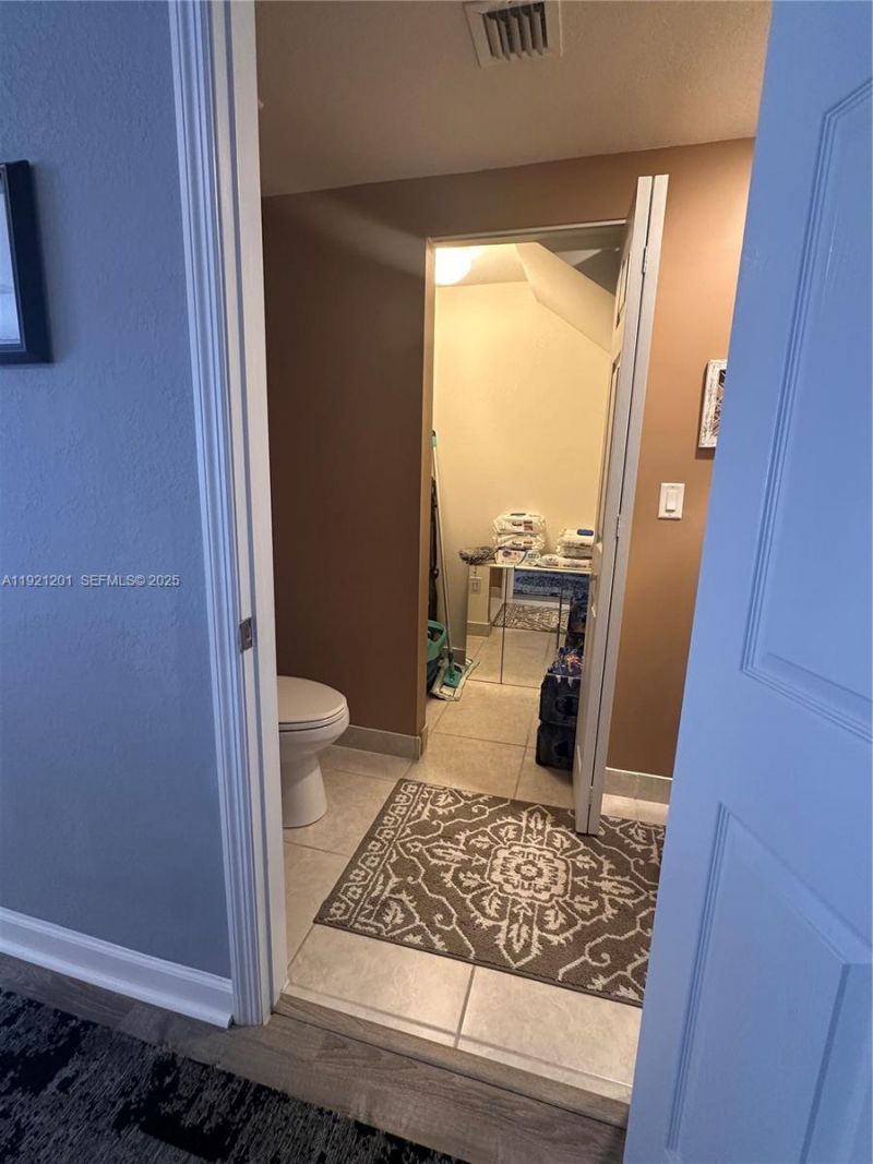 3378 W 100th Ter, Unit 3378, Hialeah, FL 33018 Photo