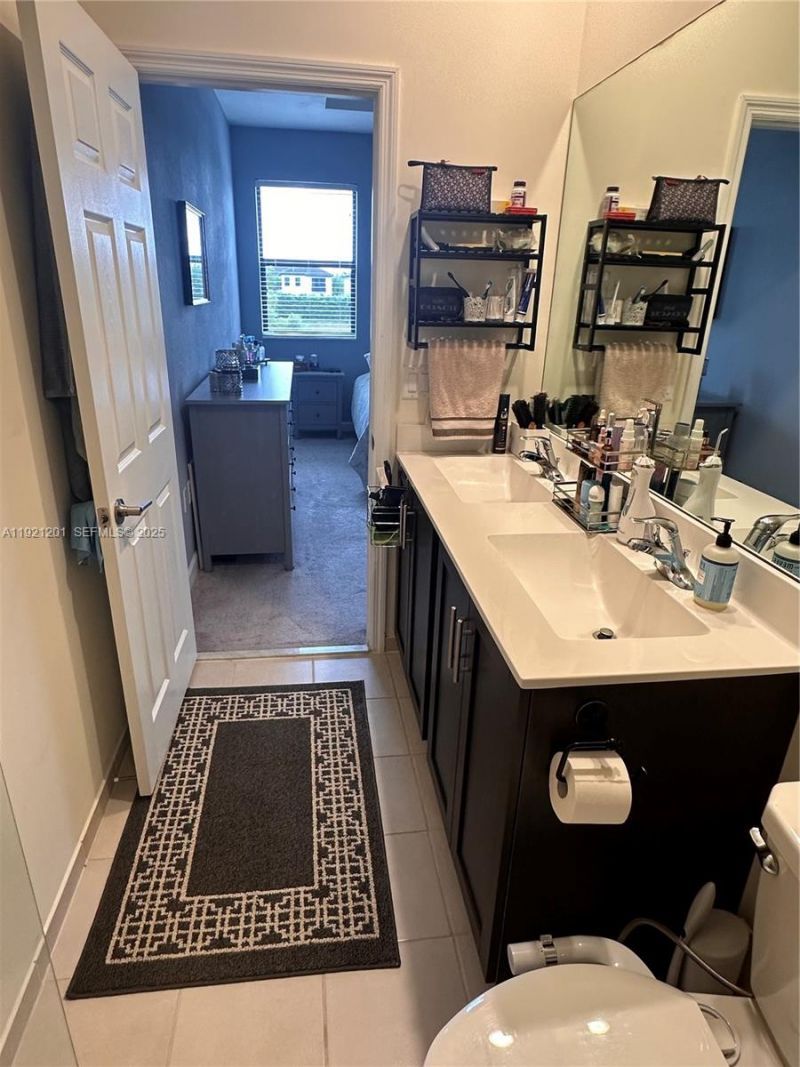 3378 W 100th Ter, Unit 3378, Hialeah, FL 33018 Photo