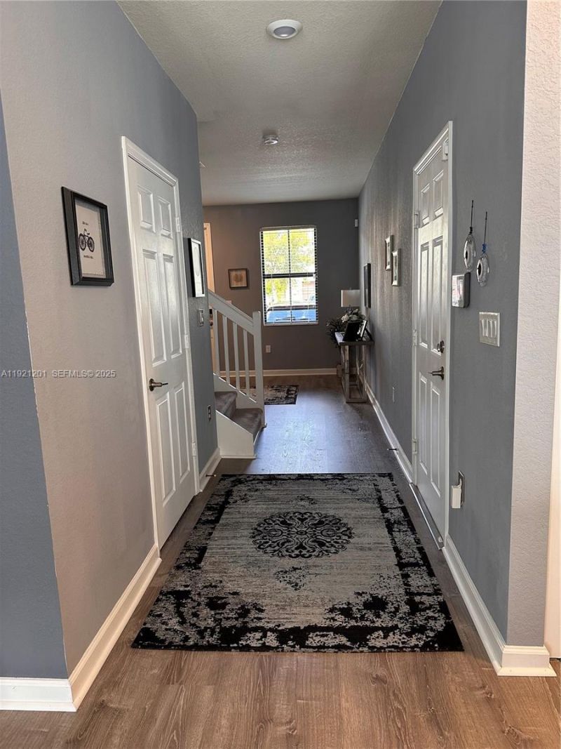 3378 W 100th Ter, Unit 3378, Hialeah, FL 33018 Photo