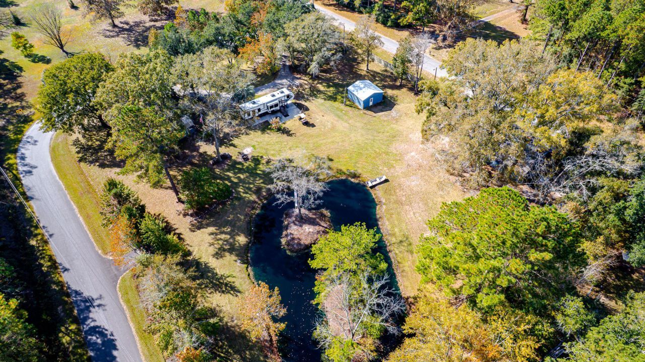 27 Running Creek Lane Photo 10