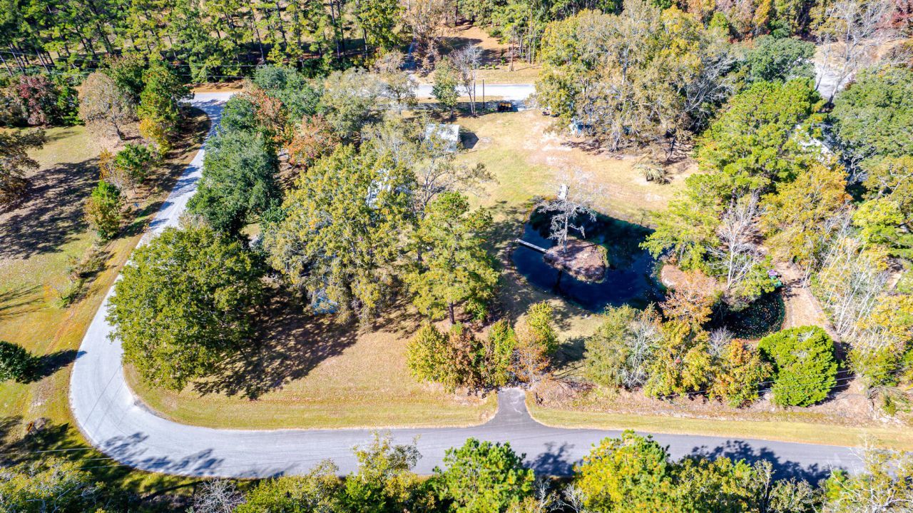 27 Running Creek Lane Photo 12