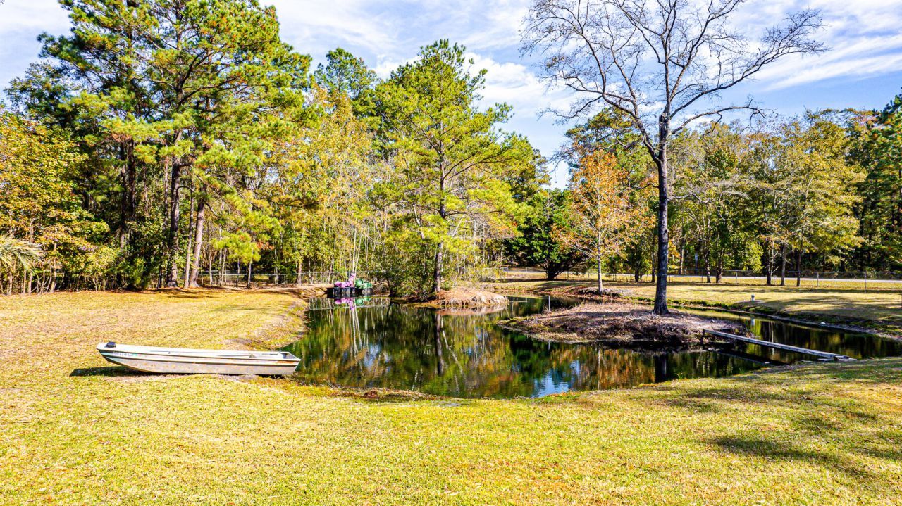 27 Running Creek Lane Photo 15